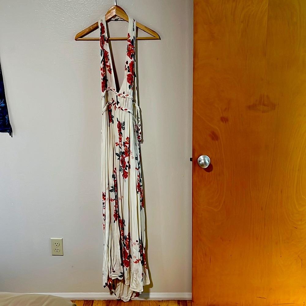It is beautiful dress that is very unique and one of a kind.